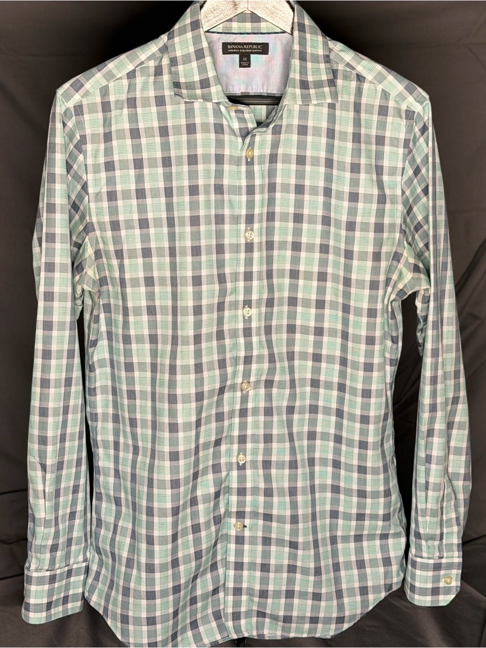 Banana Republic Non-Iron Men's Green and Blue Plaid Button-Down Shirt
